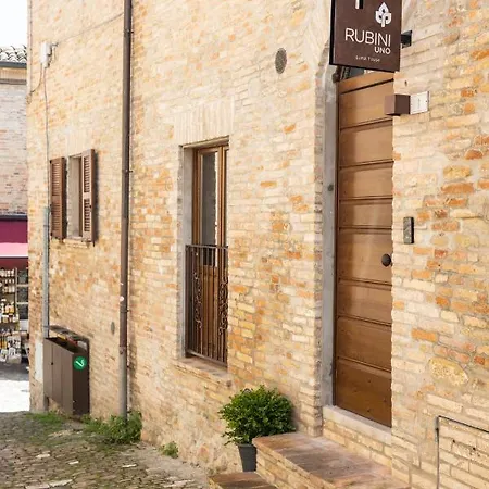 Rubini Uno Bed & Breakfast Gradara