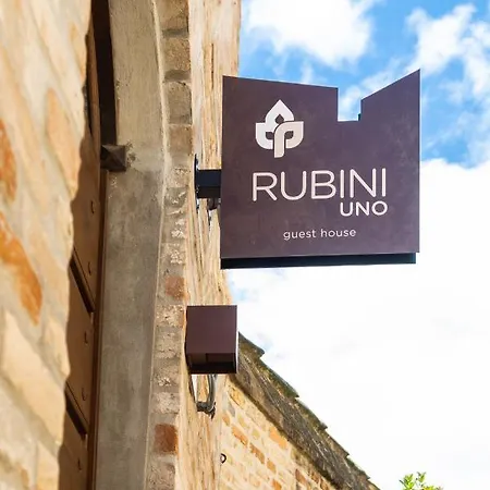 Rubini Uno Bed & Breakfast